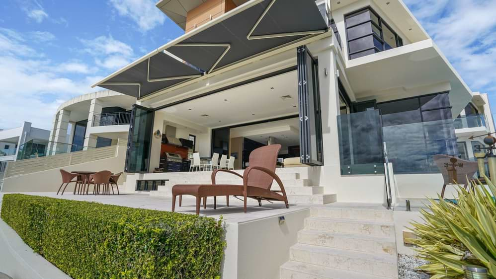 retractable folding arm awning gold coast